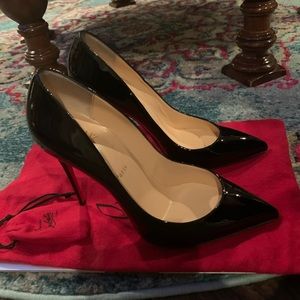 Christian Louboutin pumps size 40